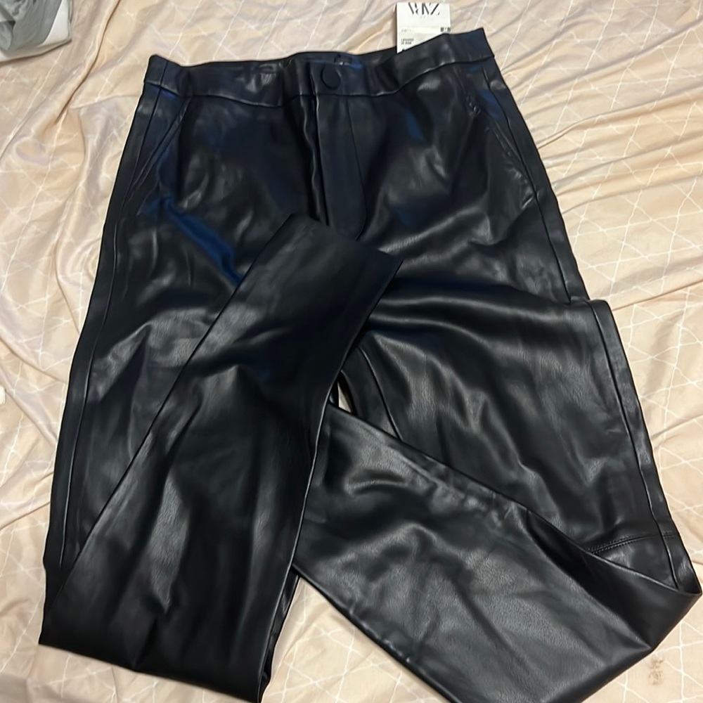 Zara size M